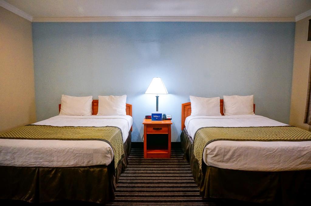 Hotel Parmani Пало Алто Екстериор снимка